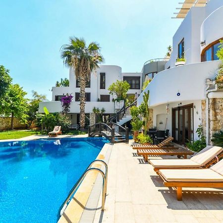 Duplex House With Shared Pool Near Beach In Kalkan Lägenhet Exteriör bild